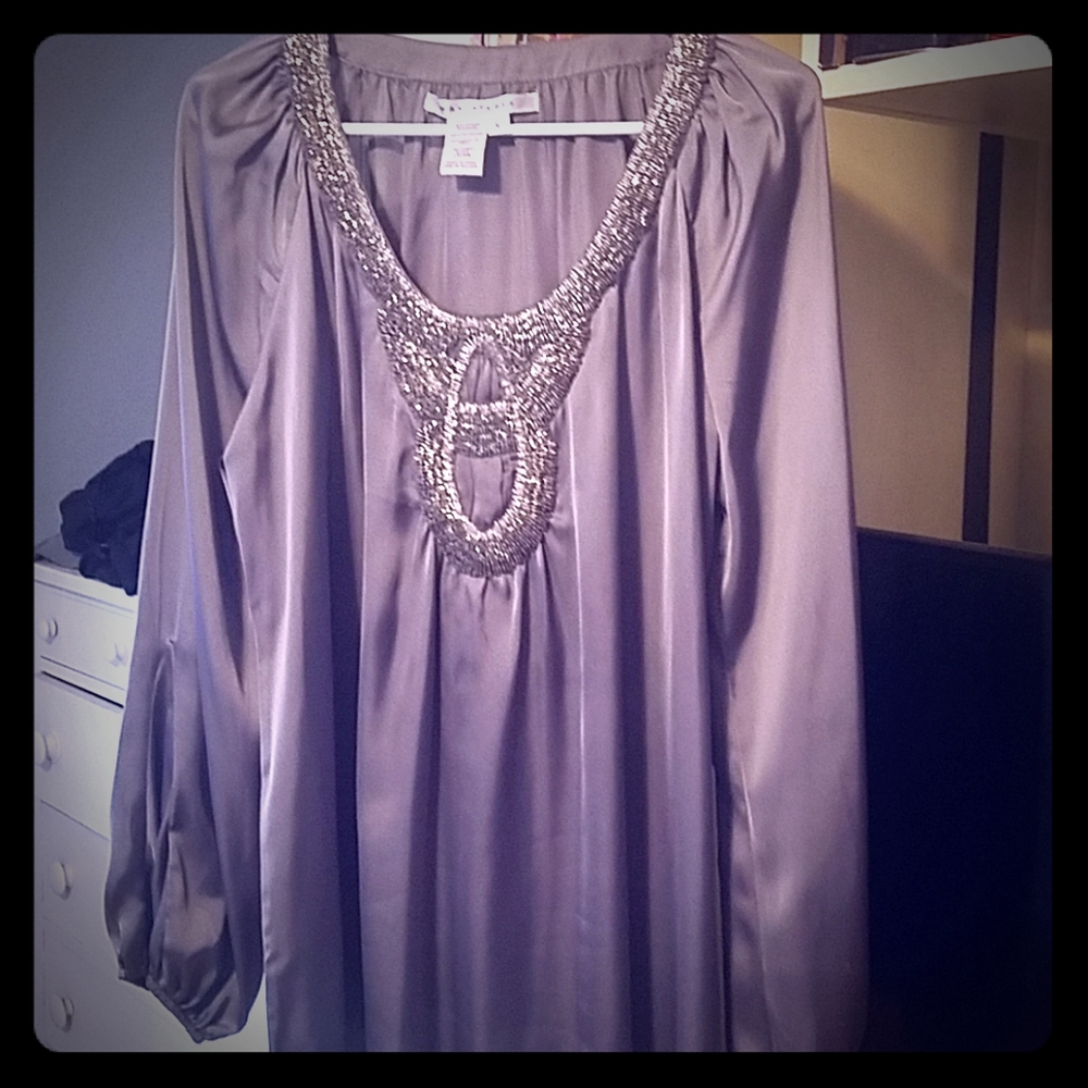 Grey flowy top
